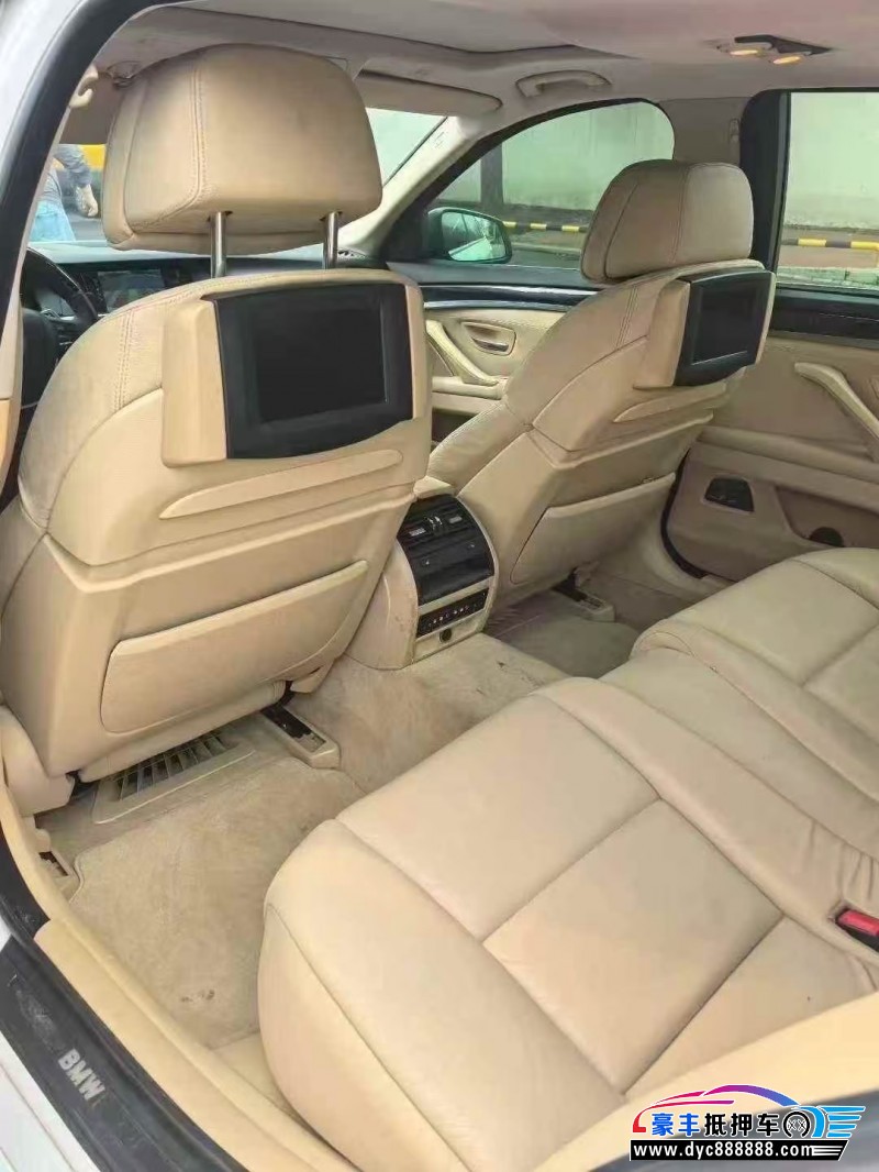 12年宝马5系轿车抵押车出售