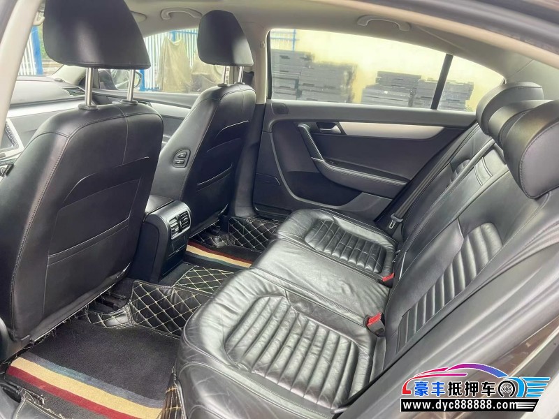 16年大众迈腾轿车抵押车出售