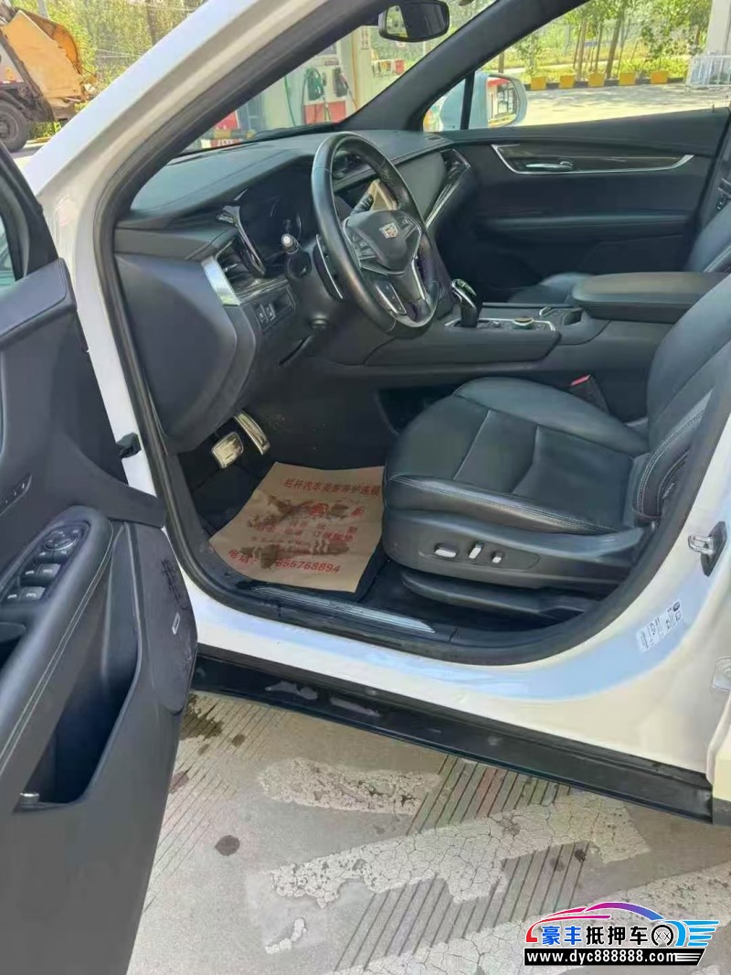 22年凯迪拉克XT5轿车抵押车出售