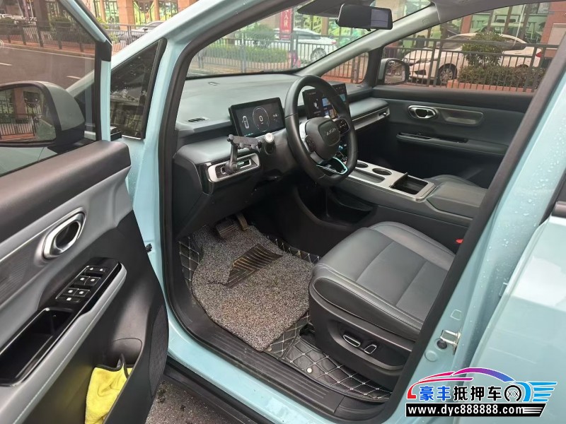 24年埃安Y80轿车抵押车出售