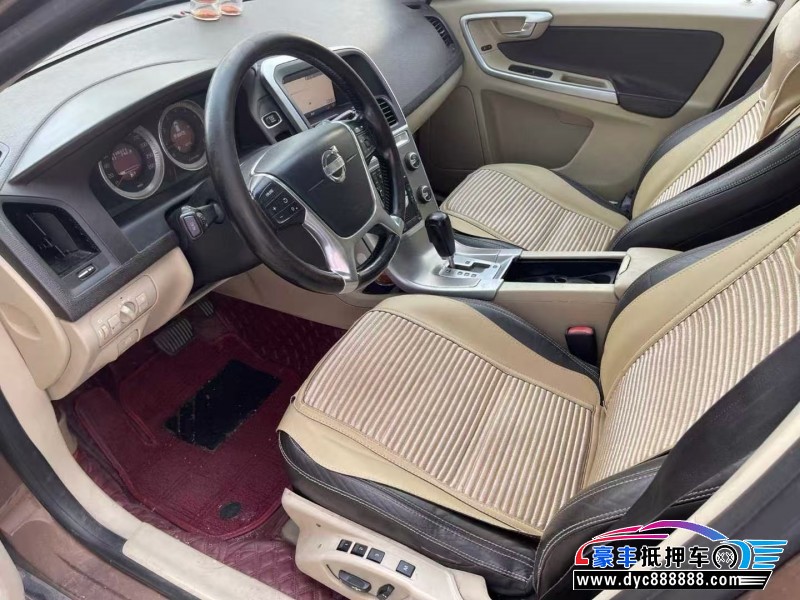11年沃尔沃XC60轿车抵押车出售