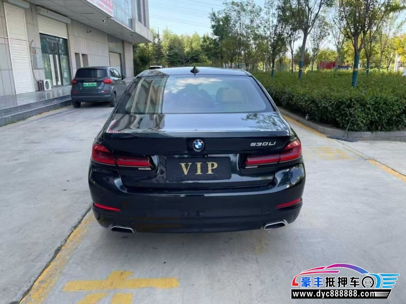 18年宝马5系轿车抵押车出售