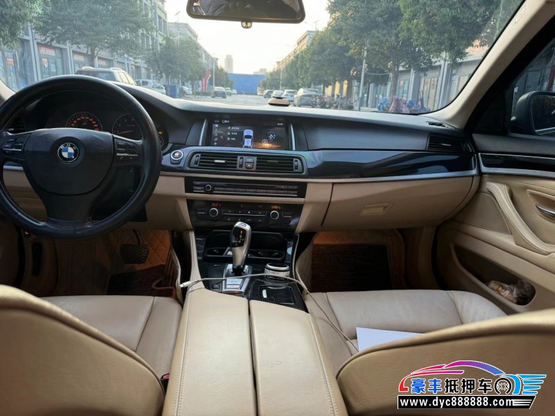 11年宝马5系轿车抵押车出售