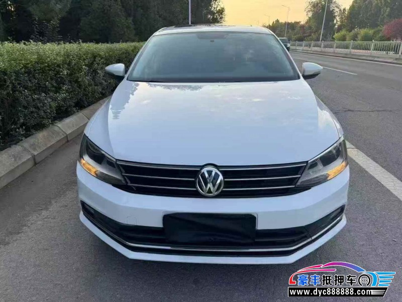 17年大众速腾轿车抵押车出售