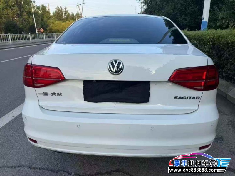 17年大众速腾轿车抵押车出售