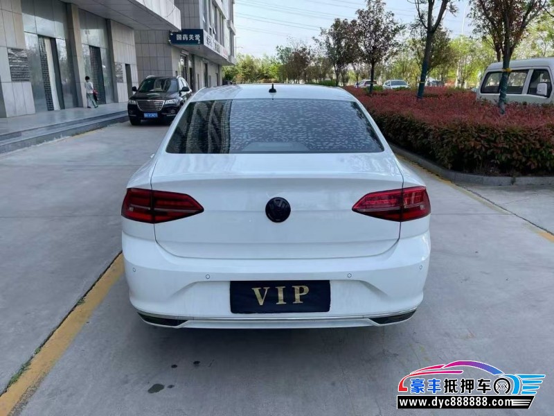 20年大众凌渡轿车抵押车出售