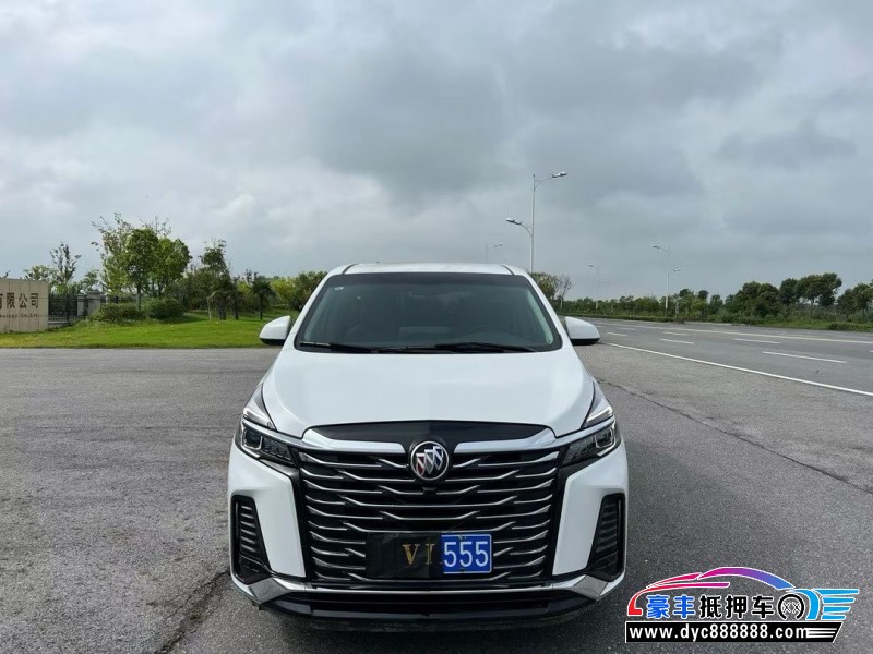 24年别克GL8轿车抵押车出售