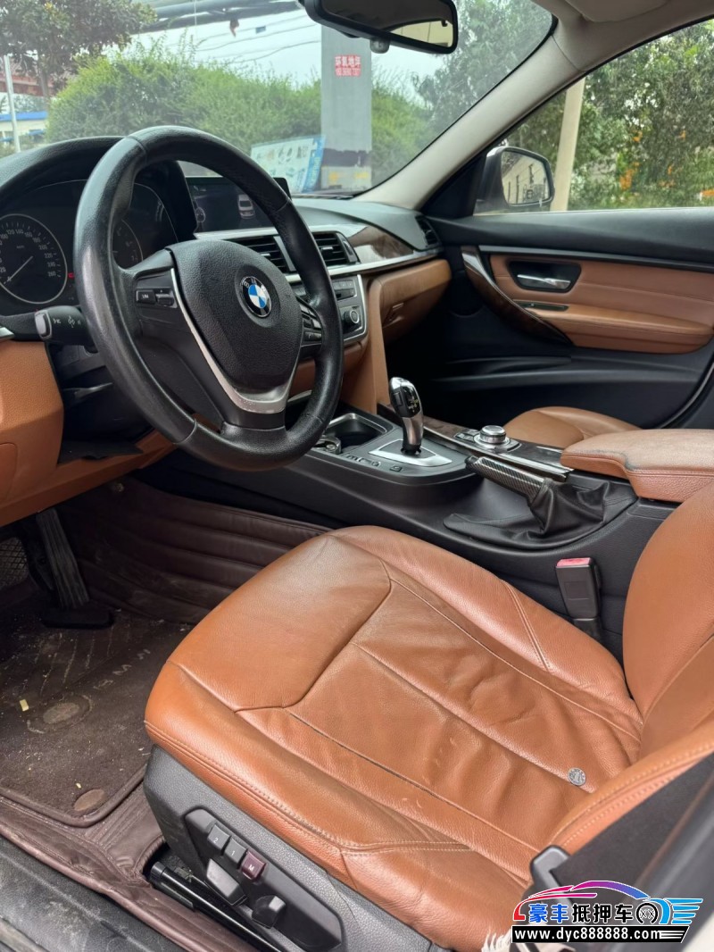 13年宝马3系轿车抵押车出售