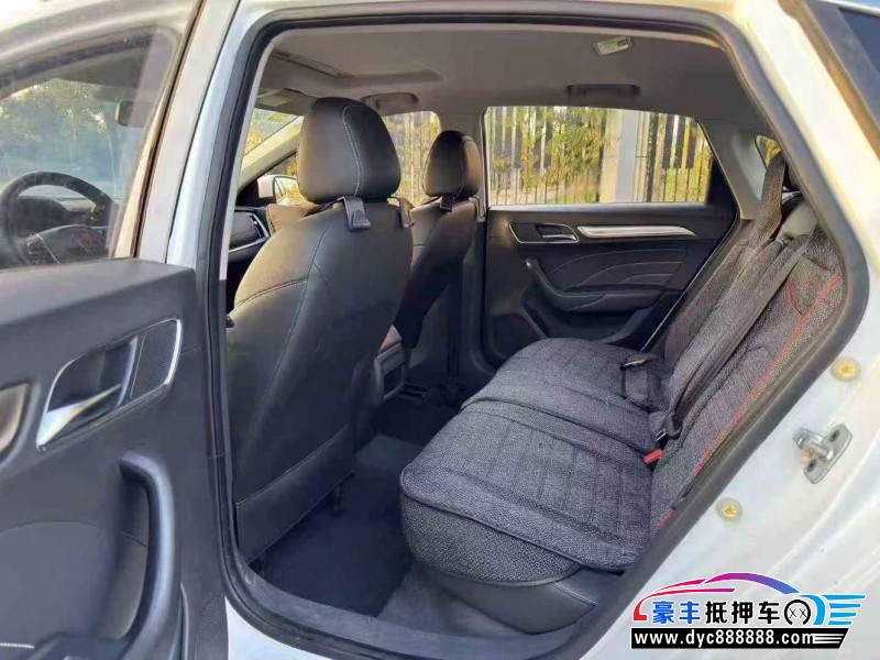 19年荣威i6轿车抵押车出售