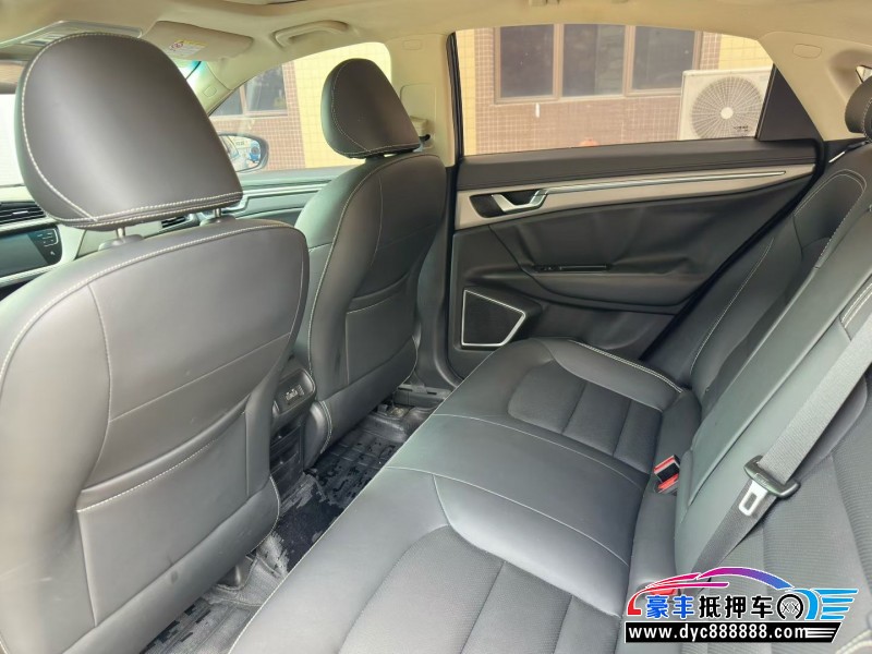 18年吉利帝豪GL轿车抵押车出售