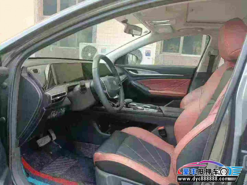 23年长安逸动轿车抵押车出售