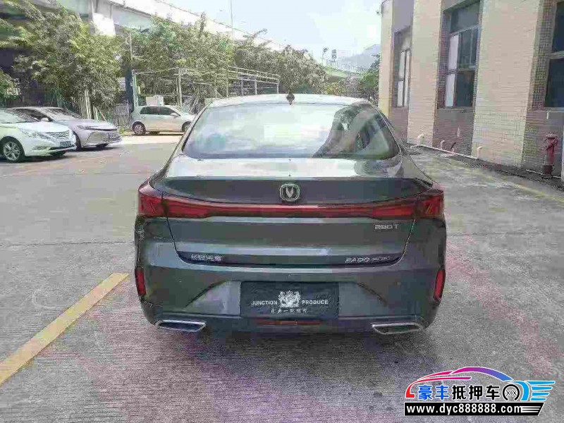 23年长安逸动轿车抵押车出售