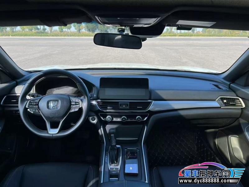 22年本田英诗派轿车抵押车出售