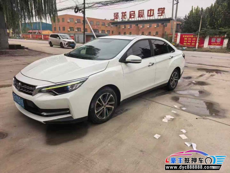 18年启辰D60轿车抵押车出售