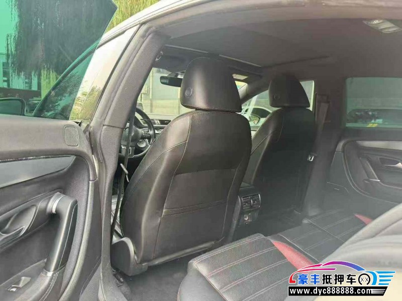 18年大众CC轿车抵押车出售