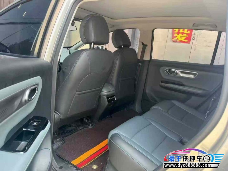 23年埃安Y70轿车抵押车出售