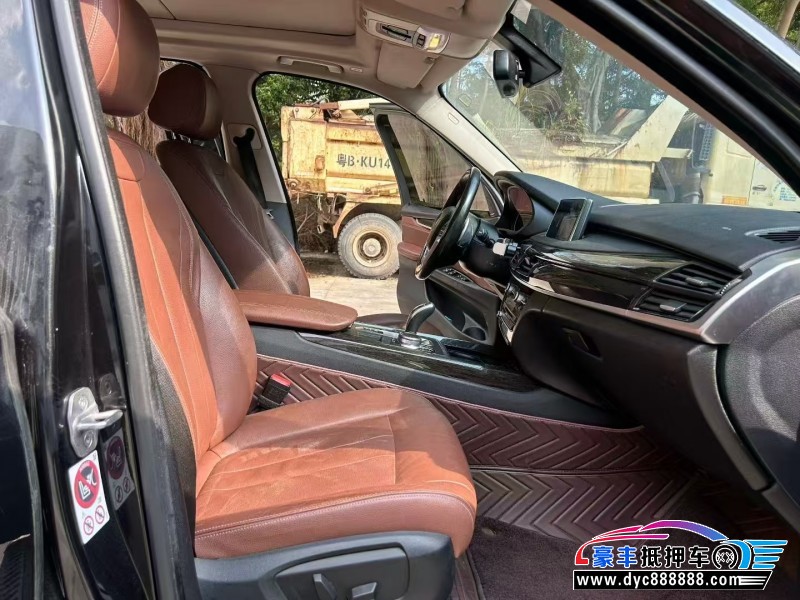 18年宝马X5轿车抵押车出售