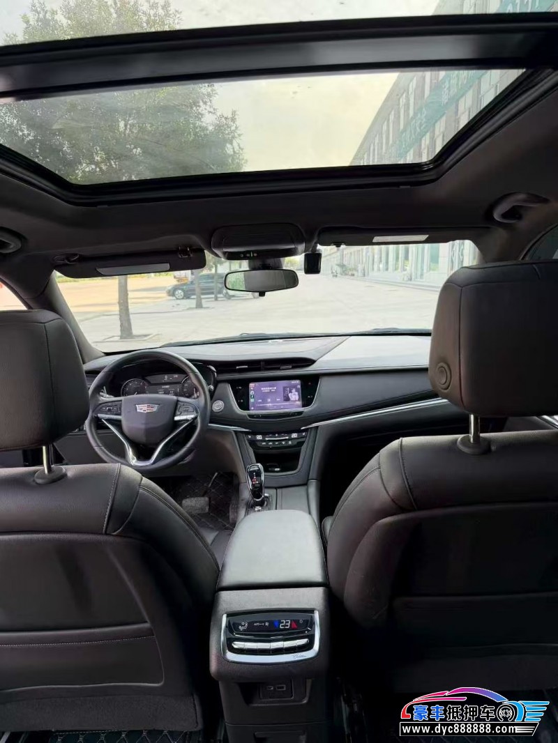 23年凯迪拉克xt6轿车抵押车出售