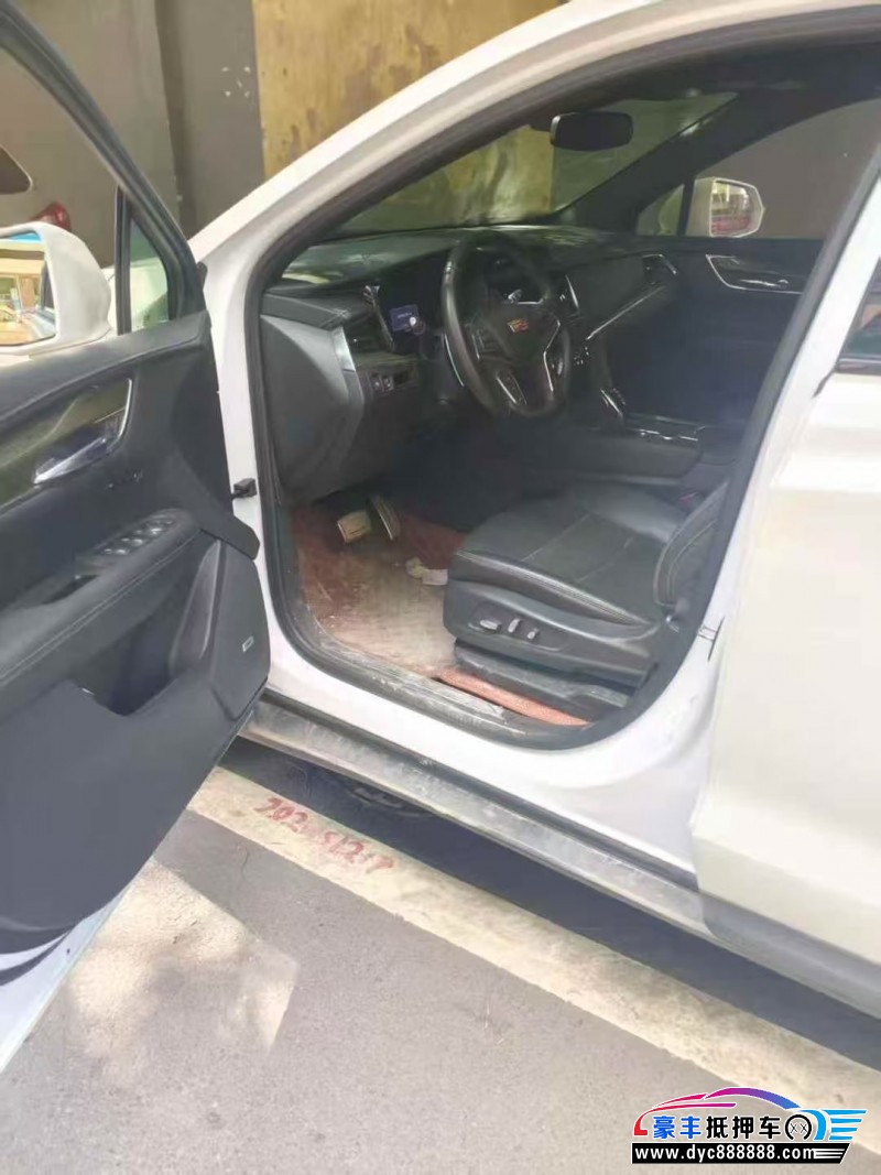 22年凯迪拉克XT5轿车抵押车出售