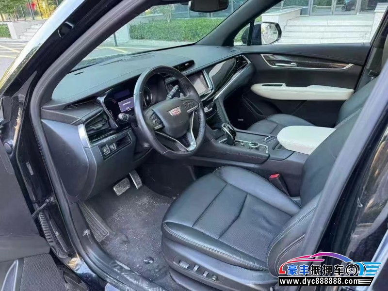 21年凯迪拉克xt6轿车抵押车出售