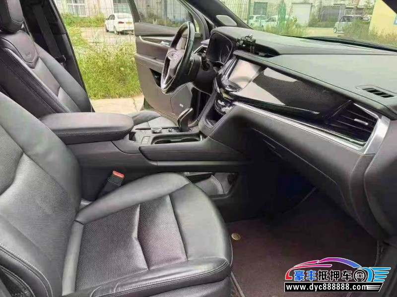 20年凯迪拉克xt6轿车抵押车出售