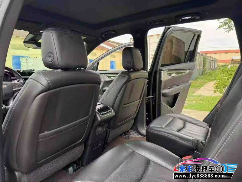 20年凯迪拉克xt6轿车抵押车出售