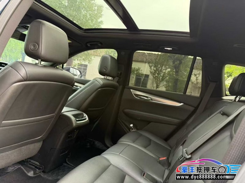 22年凯迪拉克xt6轿车抵押车出售