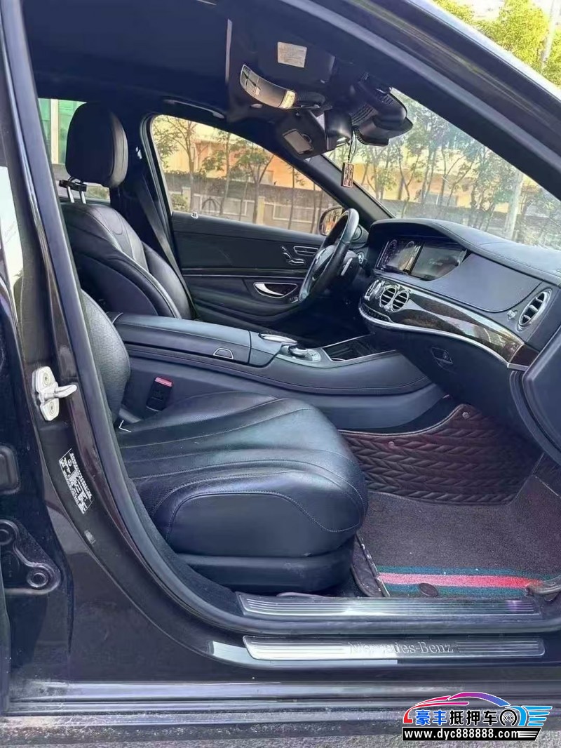 14年奔驰S轿车抵押车出售
