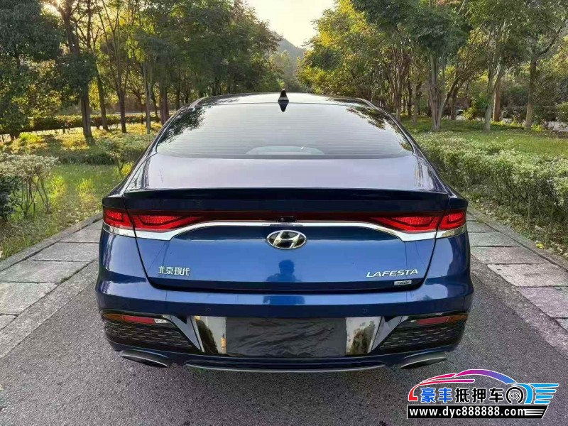 19年现代菲斯塔轿车抵押车出售