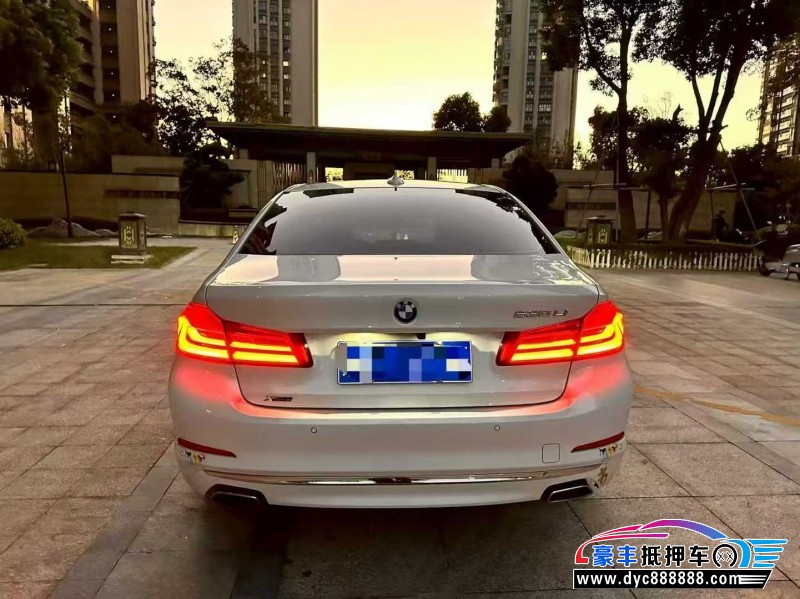 20年宝马5系轿车抵押车出售