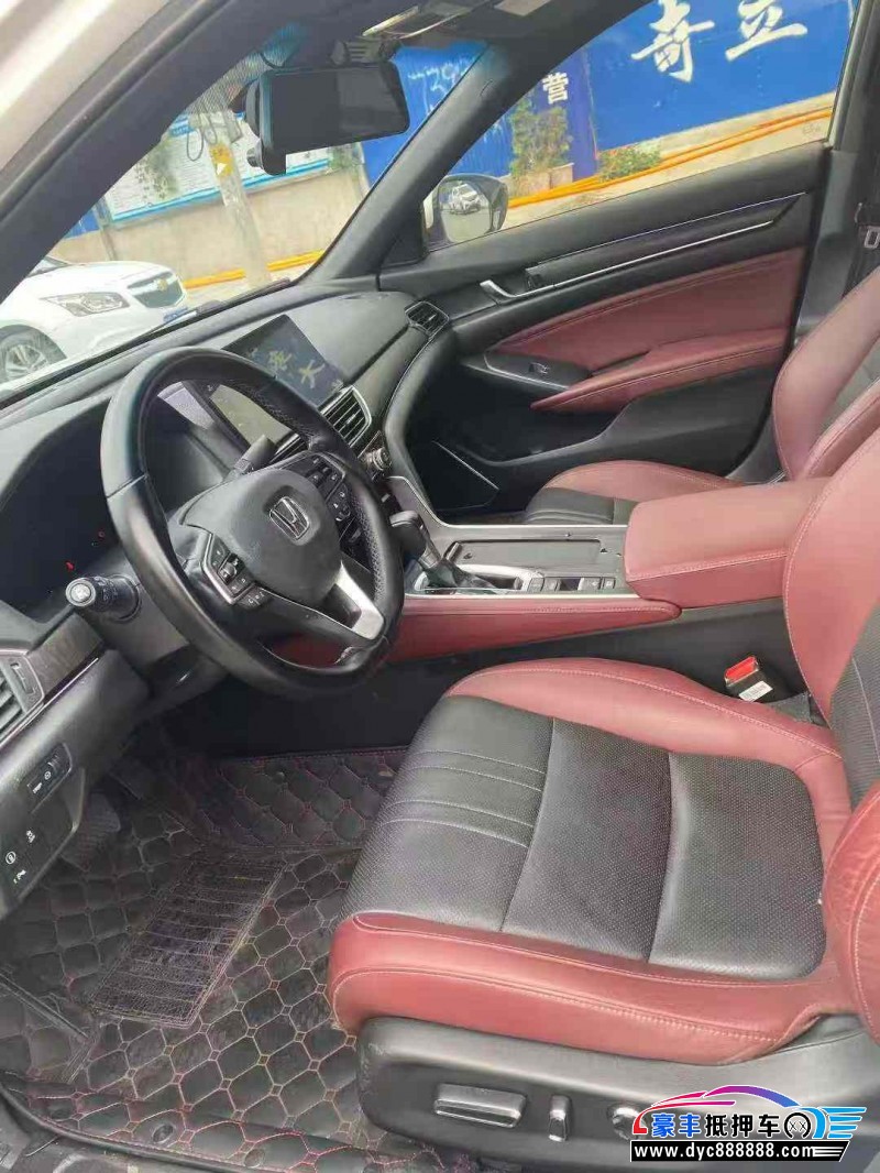 22年本田英诗派轿车抵押车出售