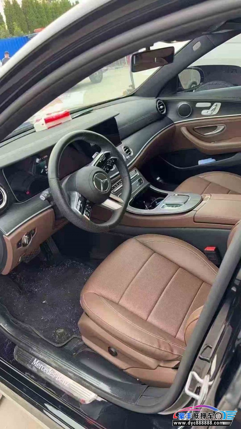 23年奔驰E轿车抵押车出售