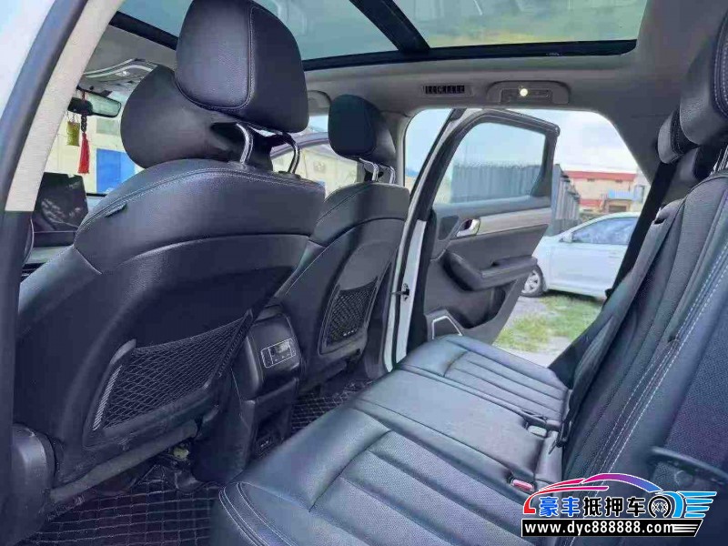 19年比亚迪唐轿车抵押车出售