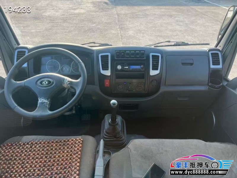 22年东风小霸王轿车抵押车出售