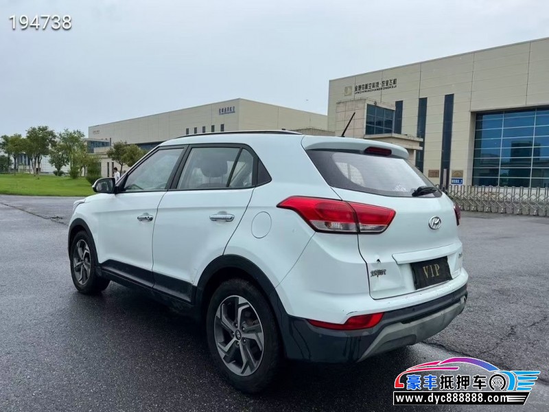 18年现代ix25轿车抵押车出售