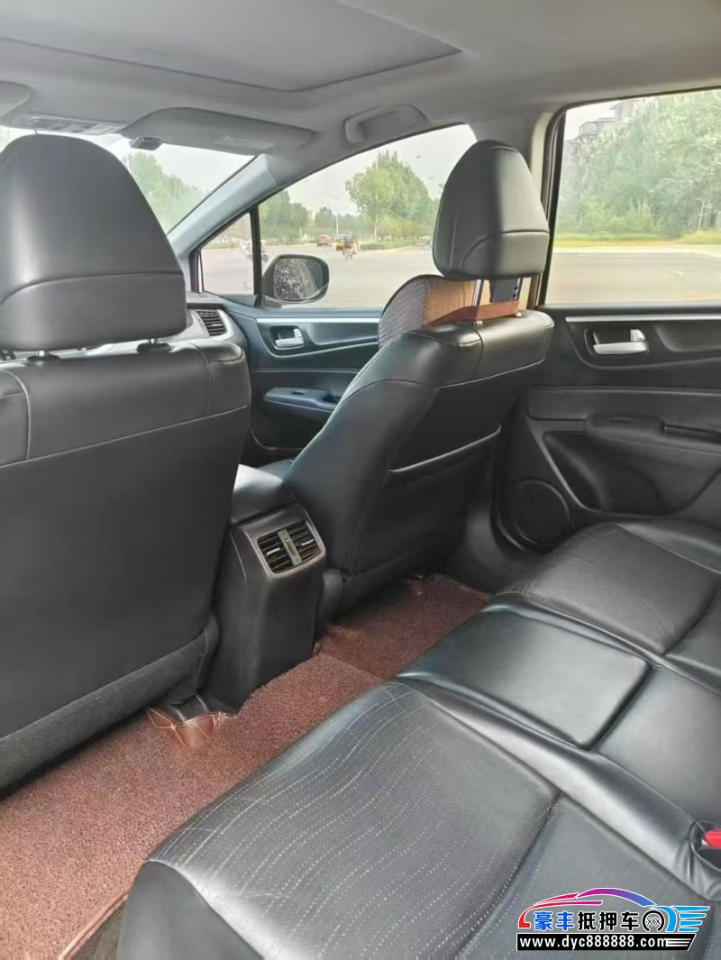 15年本田杰德轿车抵押车出售