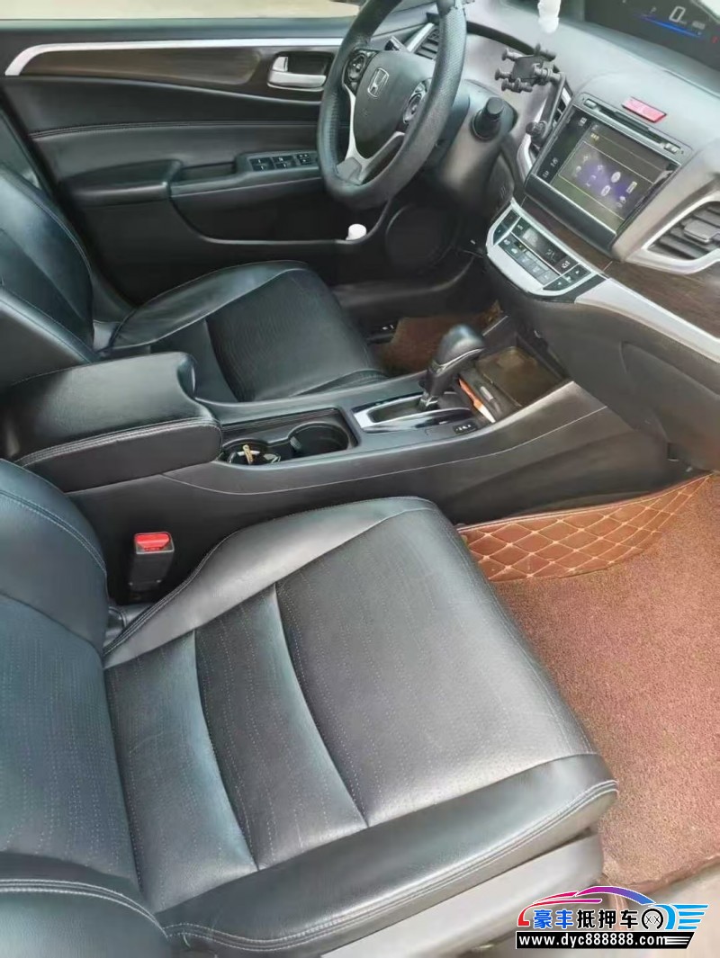 15年本田杰德轿车抵押车出售