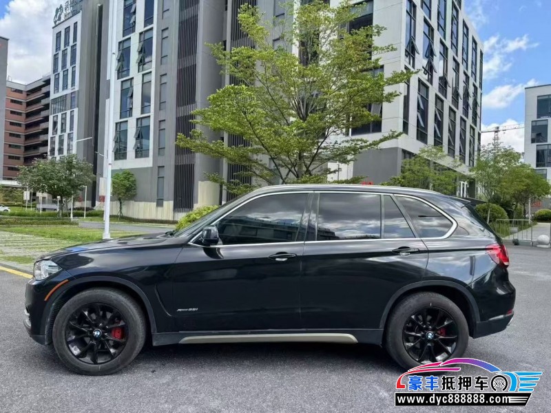 15年宝马X5轿车抵押车出售