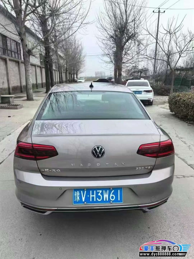 21年大众迈腾轿车抵押车出售