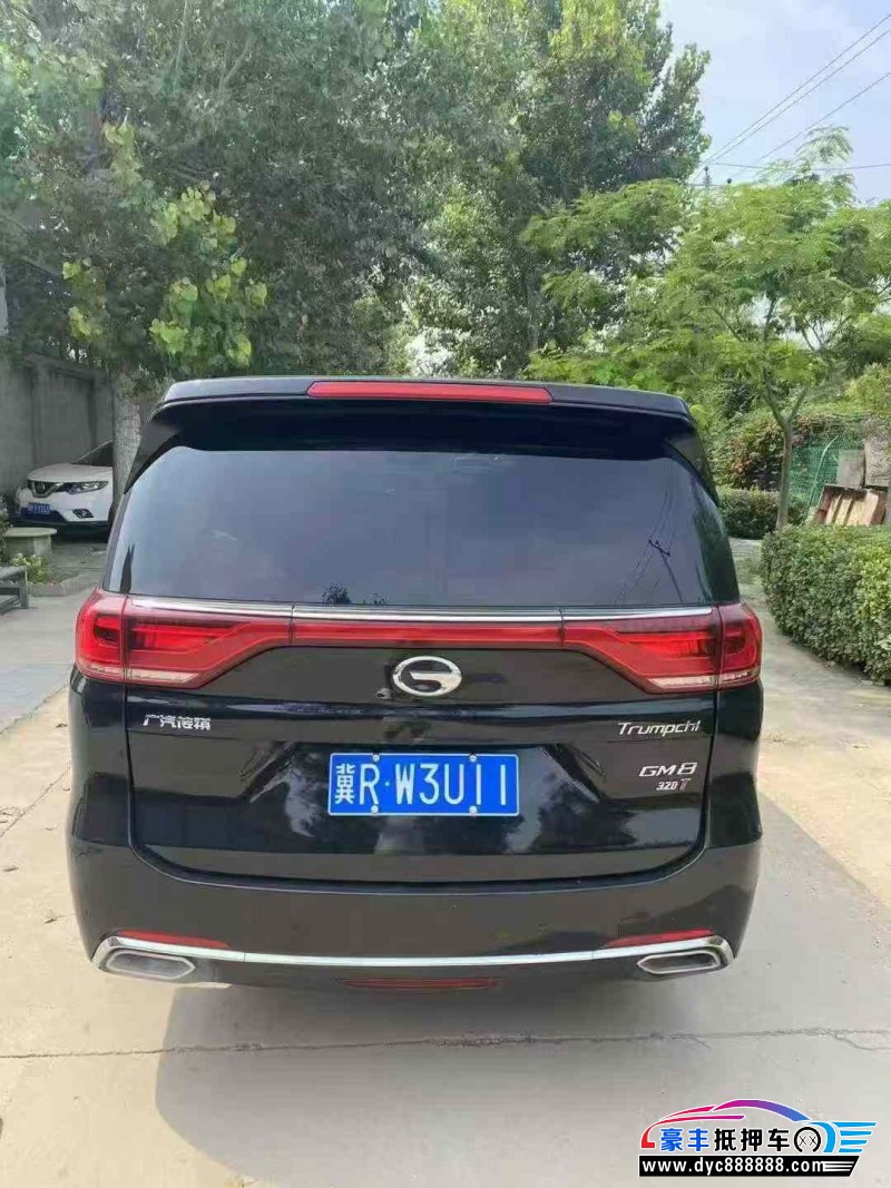 19年传祺M8轿车抵押车出售