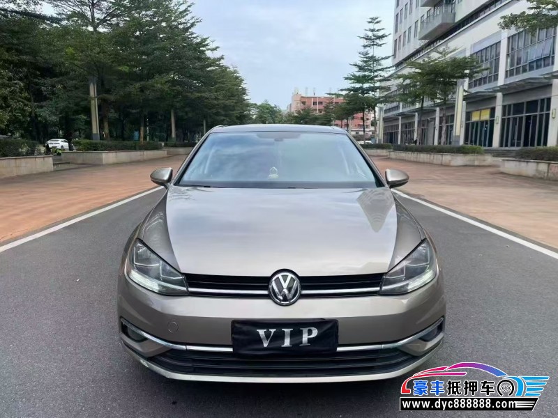 18年大众高尔夫轿车抵押车出售