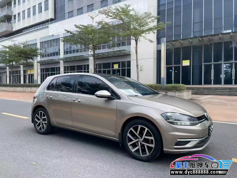 18年大众高尔夫轿车抵押车出售