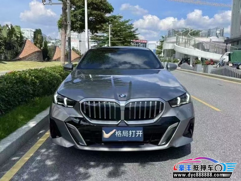 24年宝马5系轿车抵押车出售