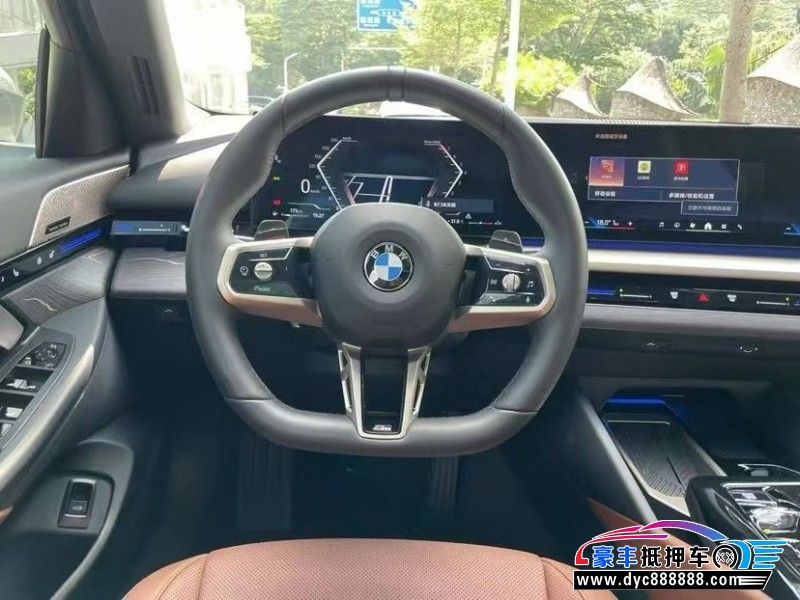 24年宝马5系轿车抵押车出售