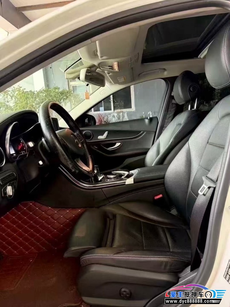 18年奔驰C轿车抵押车出售