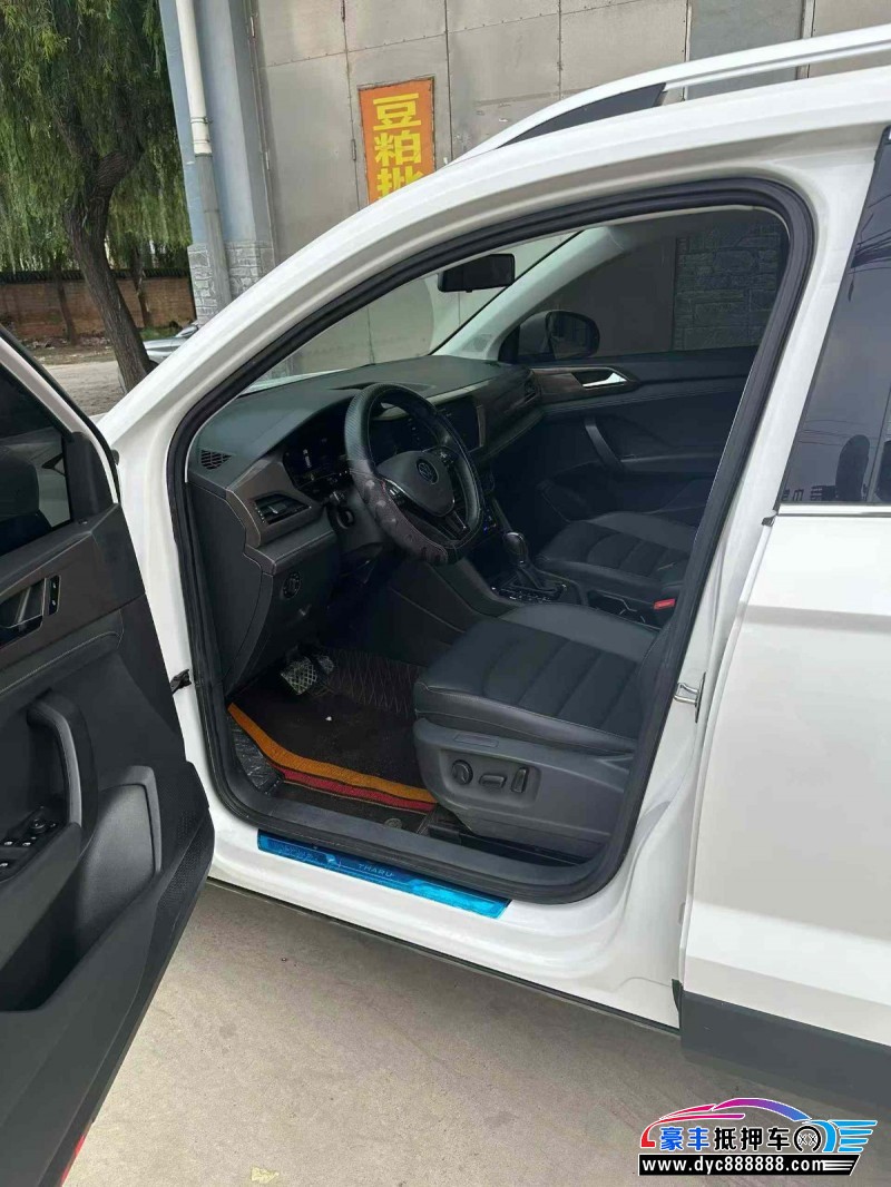 23年大众途岳轿车抵押车出售