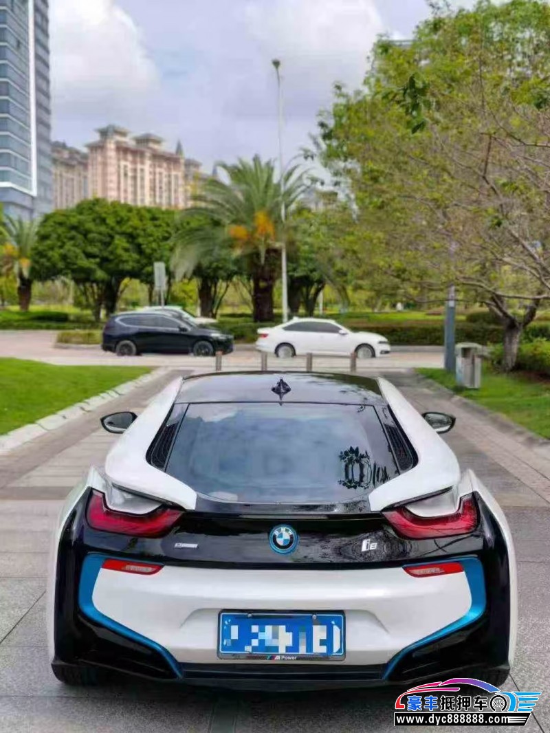 17年宝马i8轿车抵押车出售