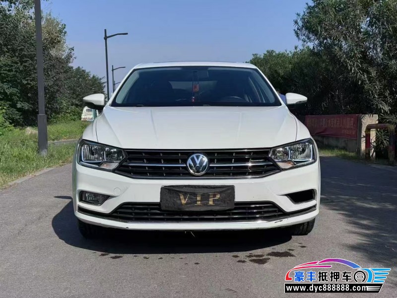 16年大众宝来轿车抵押车出售