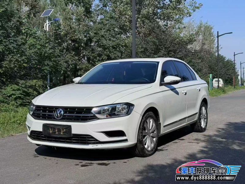 16年大众宝来轿车抵押车出售