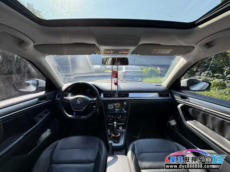 16年大众宝来轿车抵押车出售